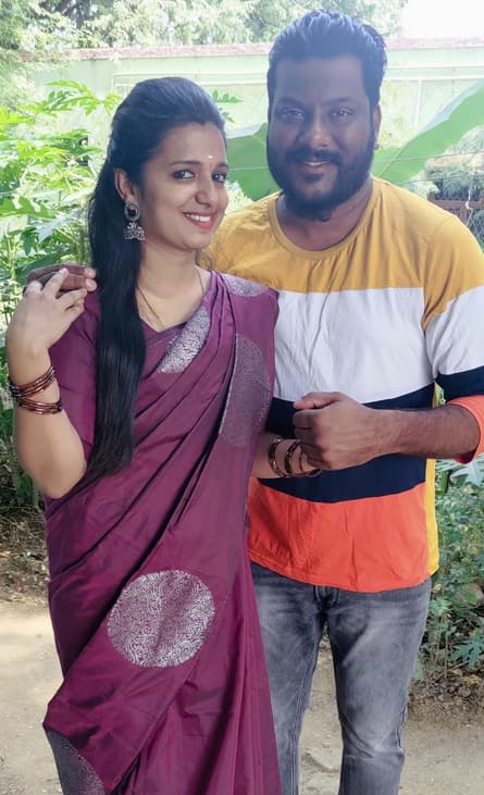 vedhavalli jagadeeshan with her husband vijay