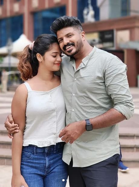 parvathy sudhi with her husband abin joseph